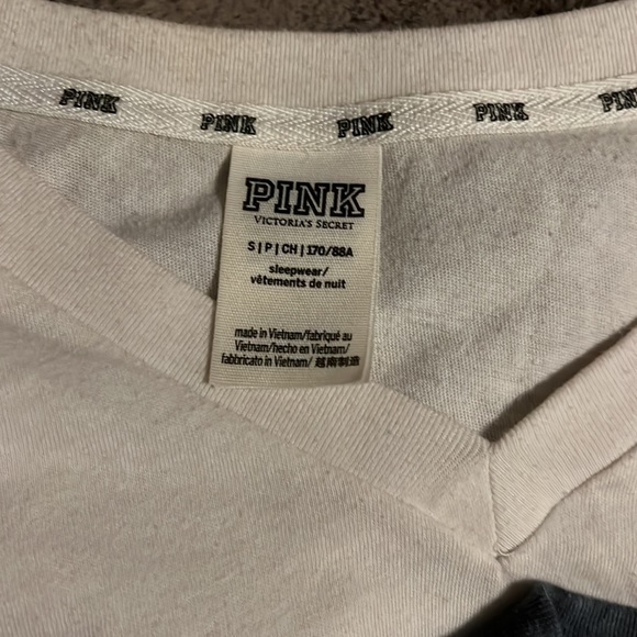 PINK t-shirts - Picture 4 of 4